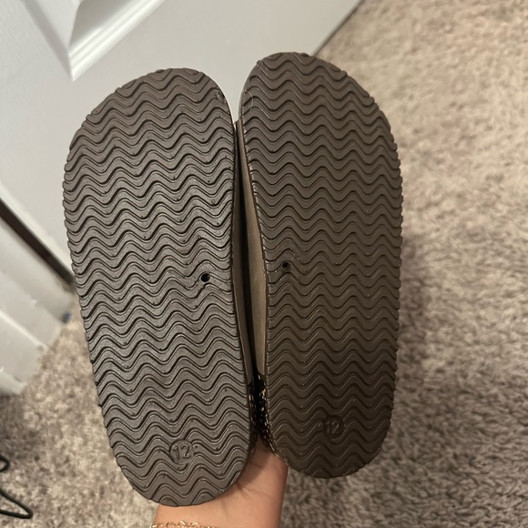 Little boy sandals - Picture 2 of 3